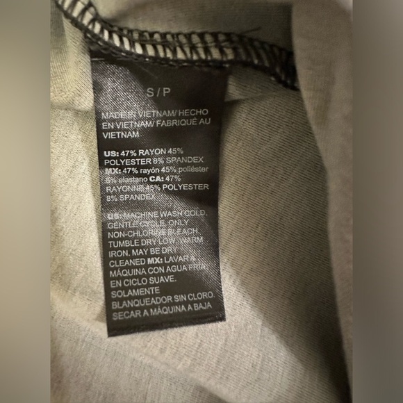 White House Black Market Wide Leg Satin Drawstring Pants Size Small NWT - Picture 10 of 10